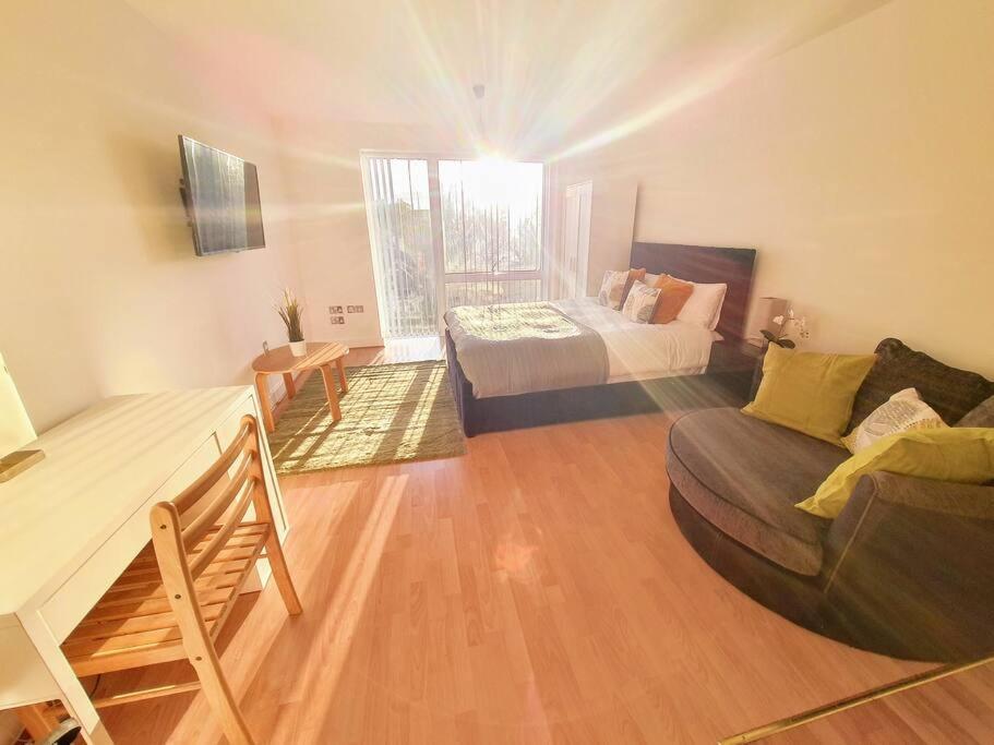 Contemporary Modern Studio Apartment - City Centre Birmingam Exterior foto